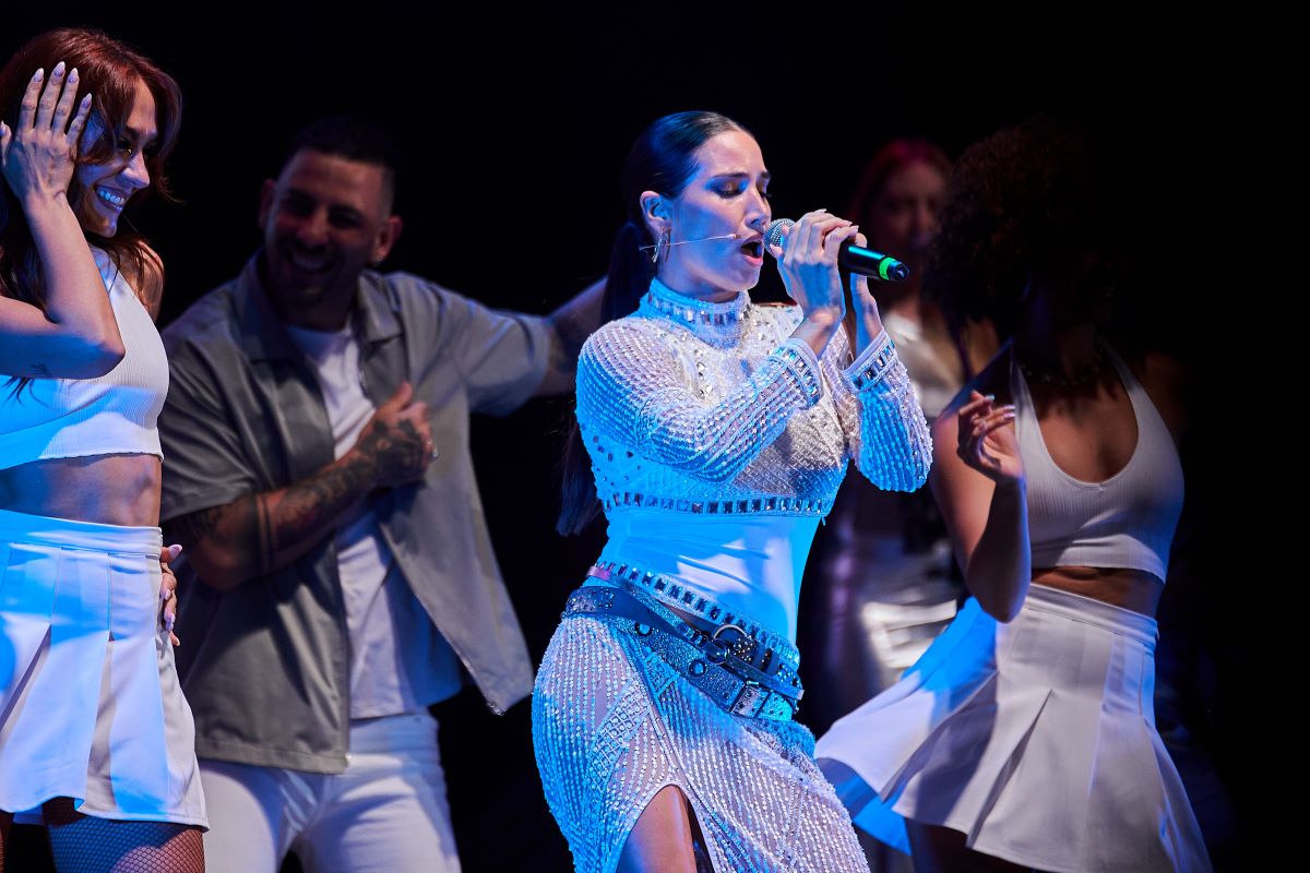 India Martínez durante su concierto en el 'Partido de la Alegría' | Salvador López Medina para El MIRA