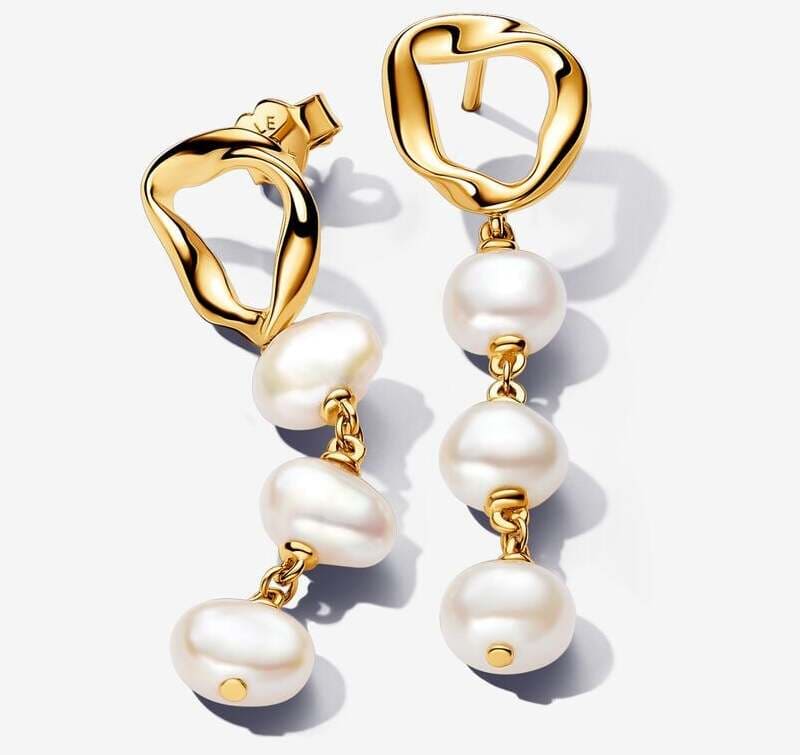 Los nuevos pendientes colgantes Círculo Forma Orgánica y Perlas Cultivadas de Agua Dulce Barroca de Pandora