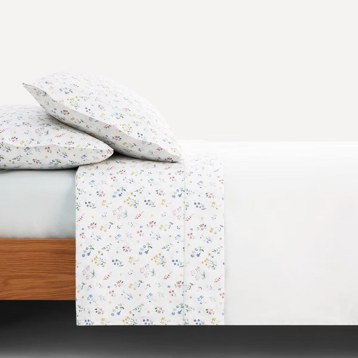 Juego de sábanas con bajera de polialgodón Ophelia Basics