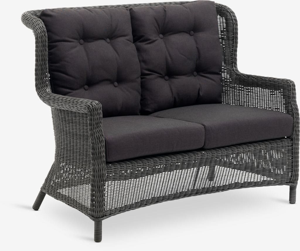 El elegante sofá de exterior FALKENBERG de dos plazas y color gris de Jysk