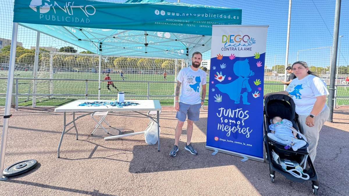 Diego y sus padres en La Granja  Cristo García