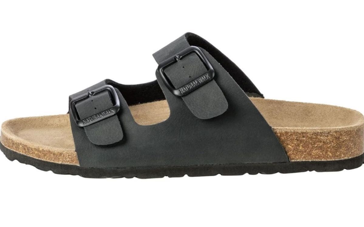 Sandalias con hebilla