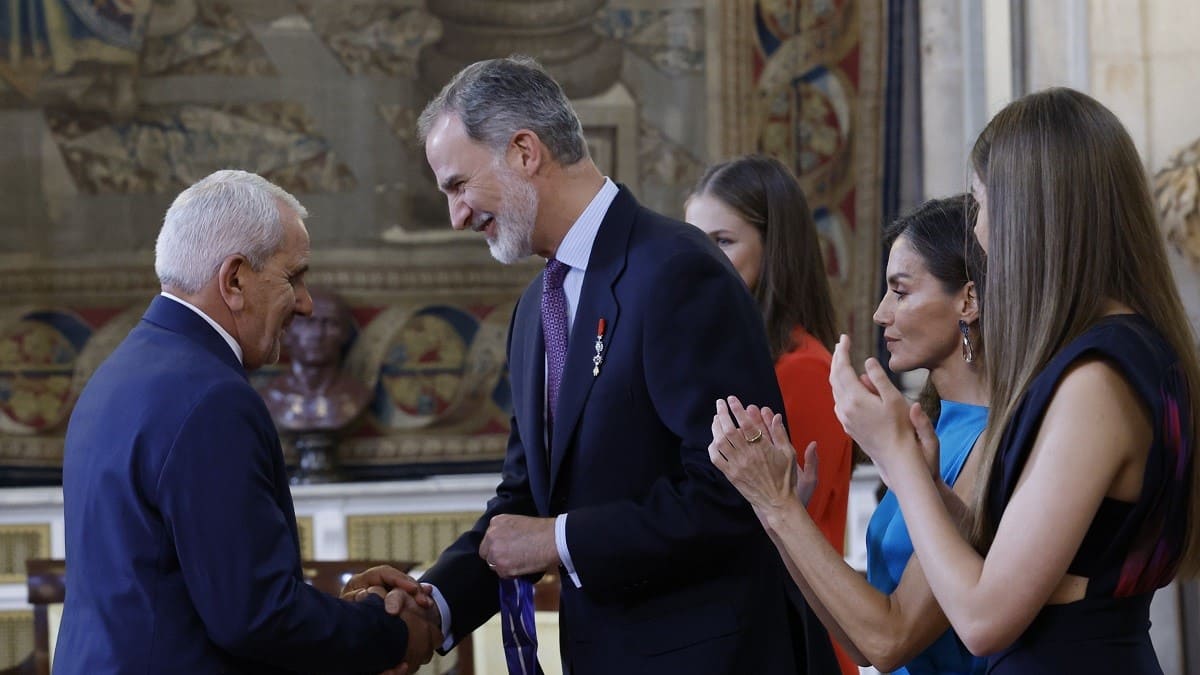 Felipe VI, en la imposición de condecoraciones de la Orden del Mérito Civil