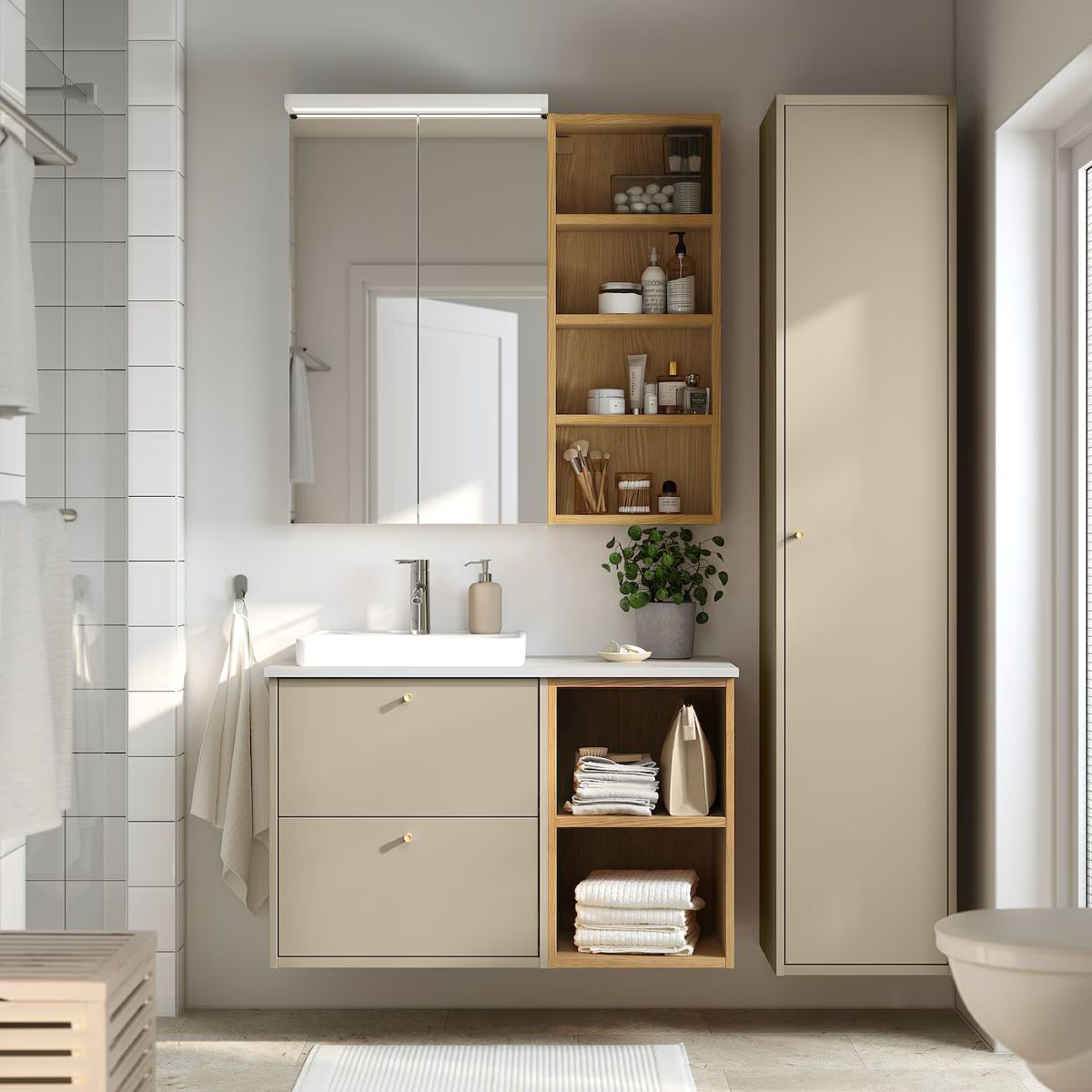 Mueble de baño con lavabo serie HAVBÄCK y ORRSJÖN de Ikea