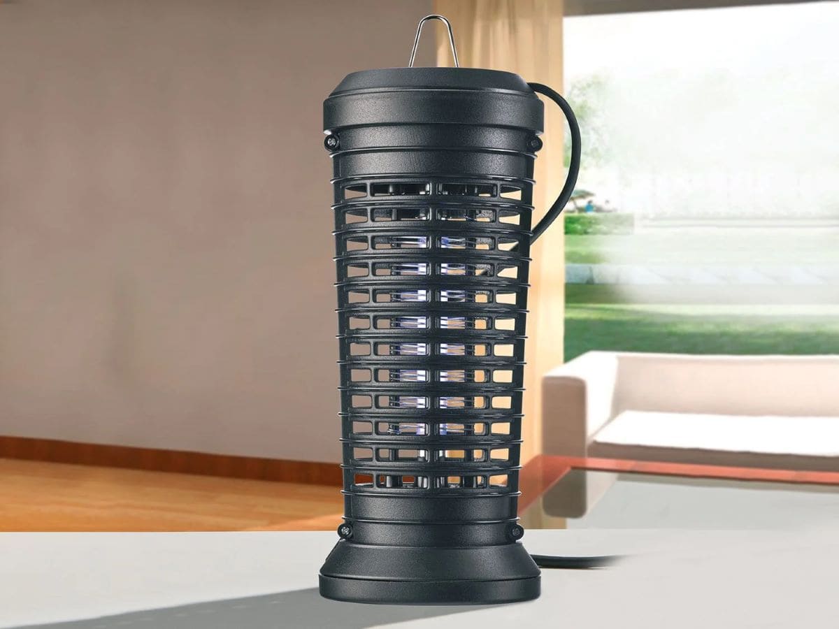 Lámpara insecticida