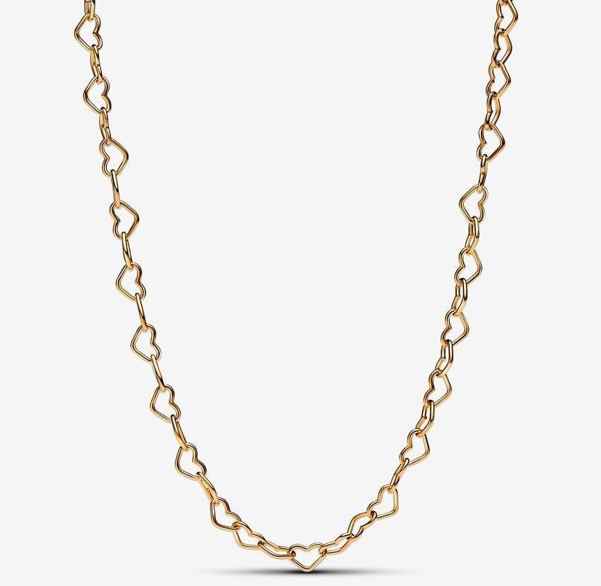 El nuevo conjunto de collar y charm colgante de corazón verde opalescente de Pandora