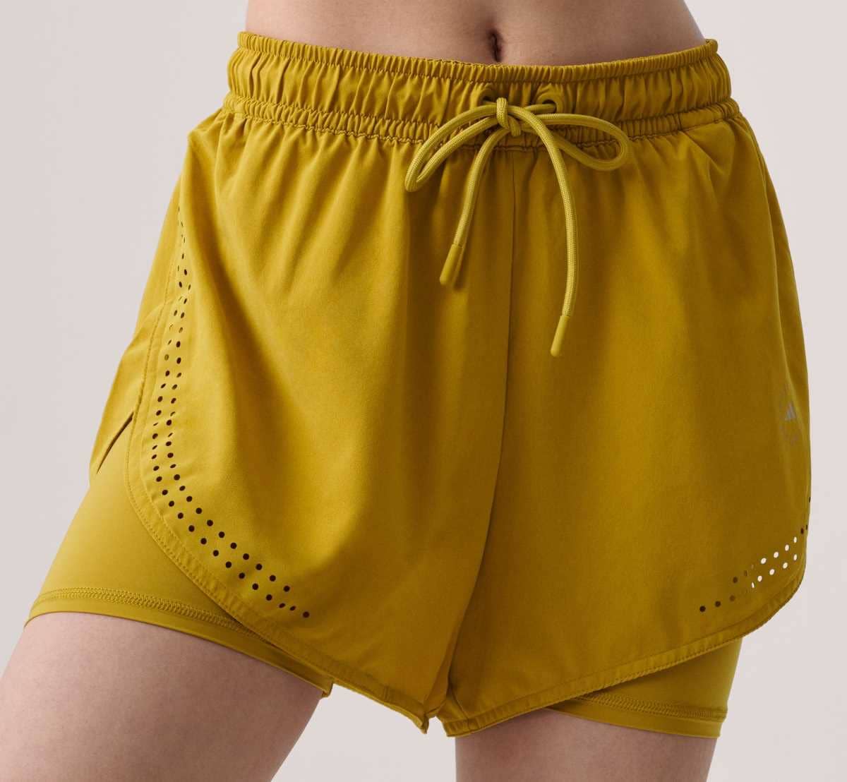 Pantalón corto Adidas by Stella McCartney 2 en 1 de Adidas