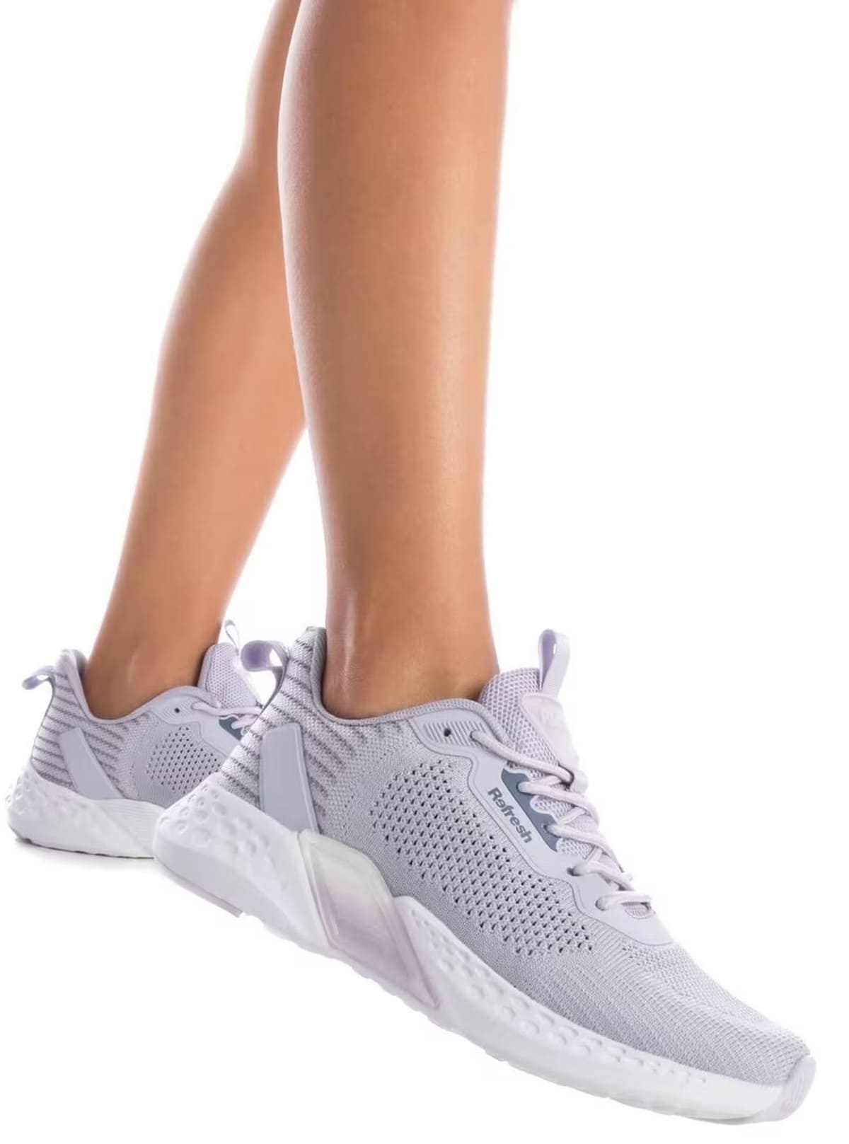Las zapatillas para mujer Refresh de color lila en Decathlon