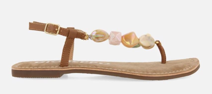 Sandalias planas de piel con piedras multicolores