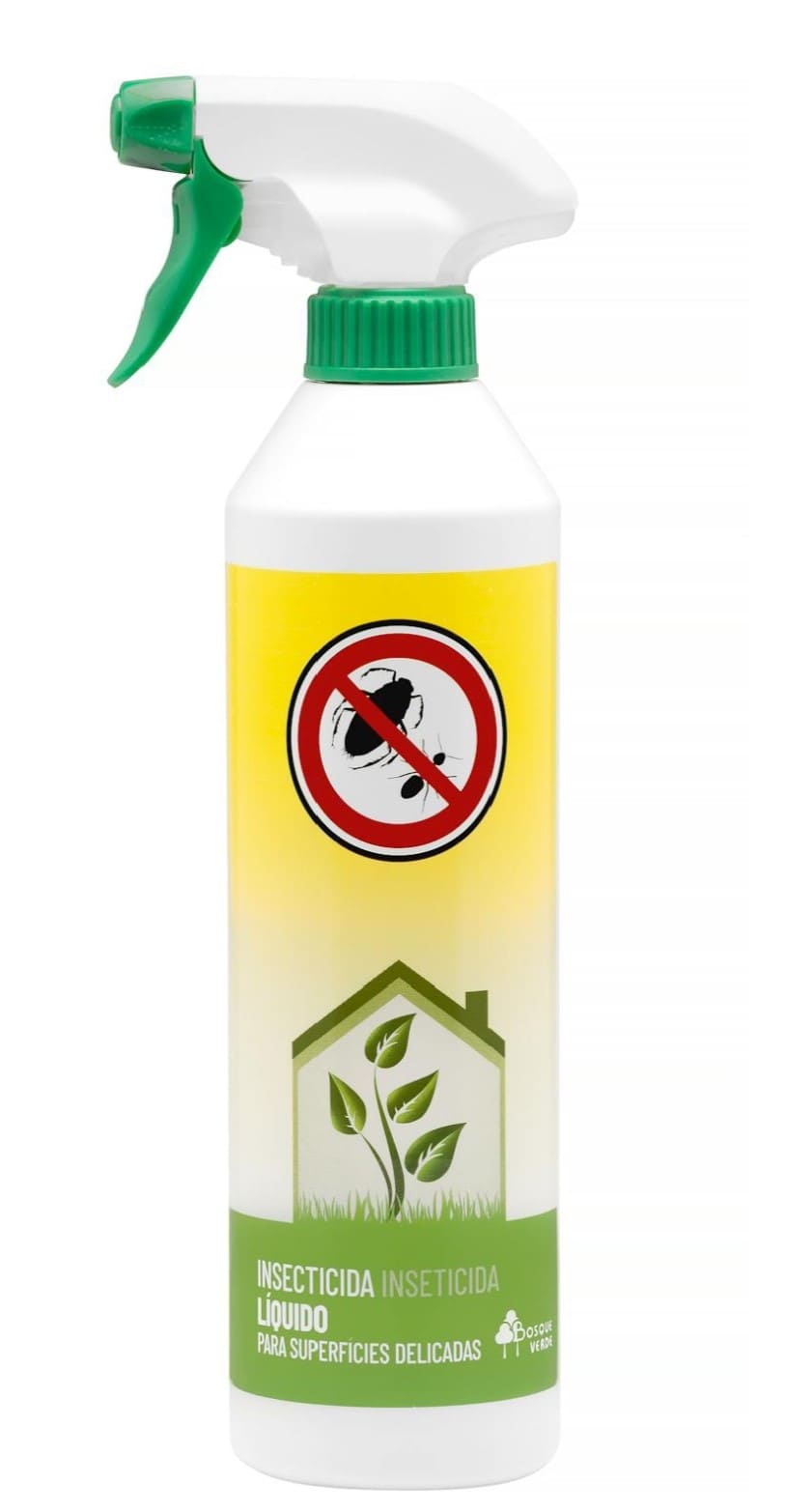 Insecticida líquido Bosque Verde con pistola