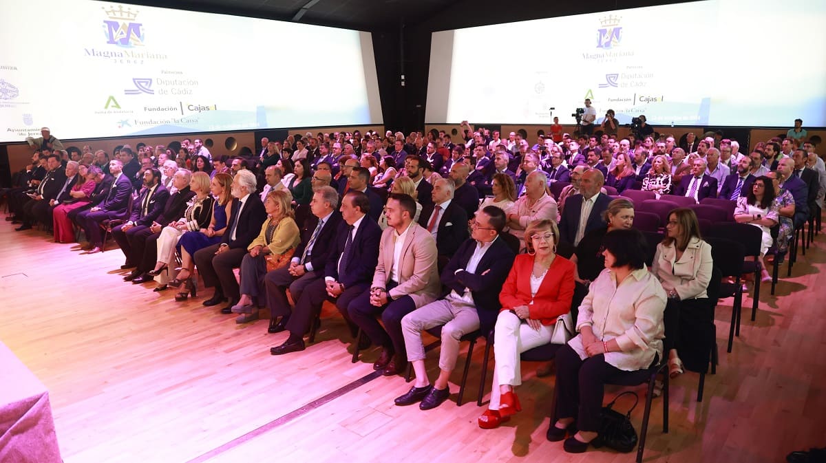 El acto ha contado con la presencia de numerosas autoridades