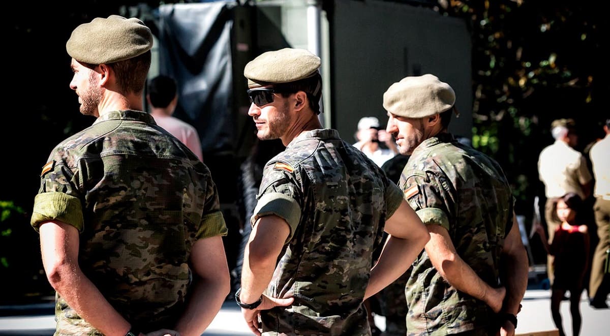 La convocatoria de oposiciones afecta también al Cuerpo Militar de España