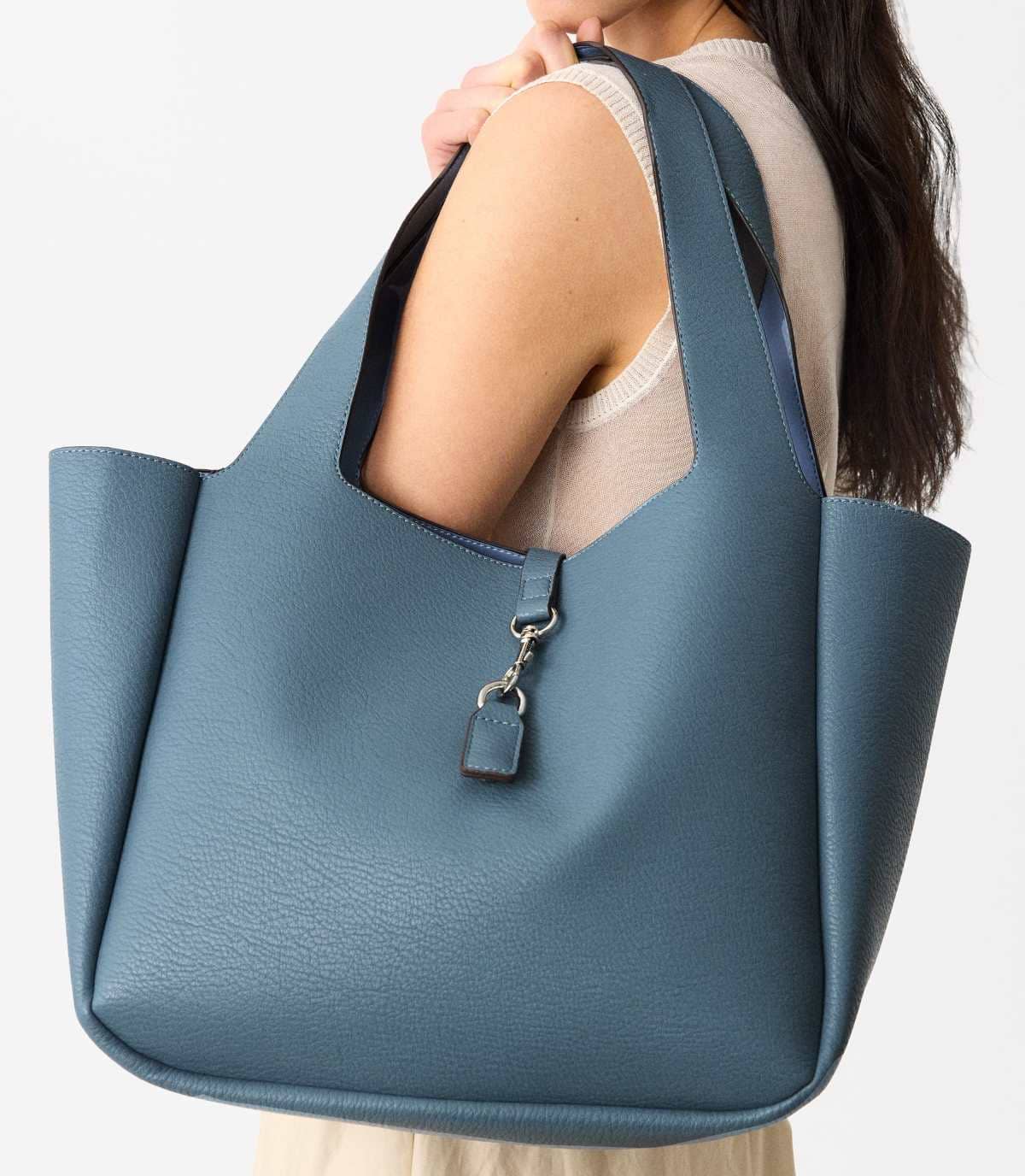 Shopper con bolso extraíble de Parfois