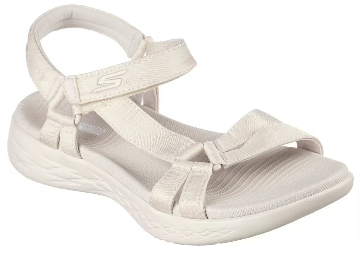 Las sandalias para caminar Skechers On The Go 600 para mujer beige en Decathlon