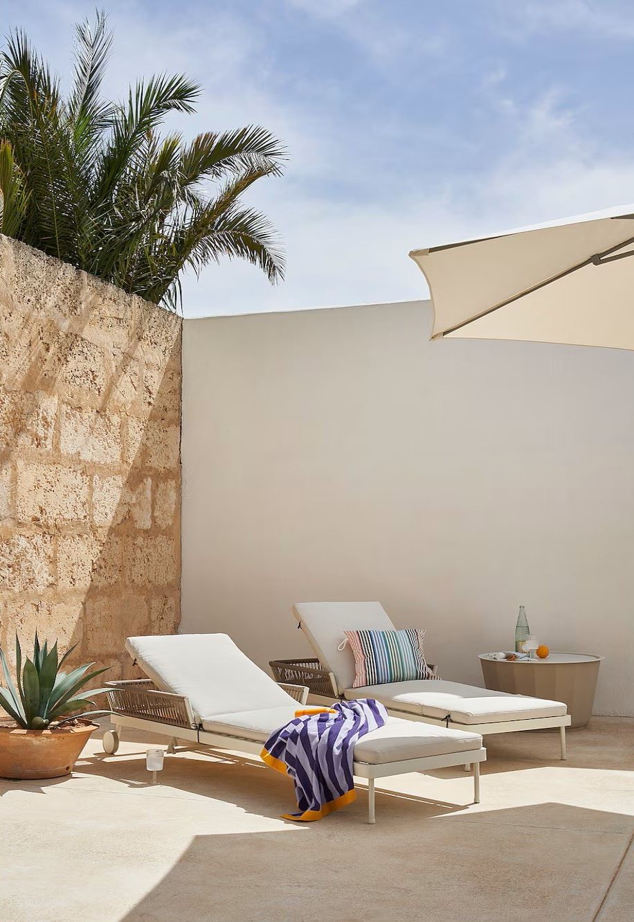 Tumbona para terraza de la serie SEGERÖN de Ikea