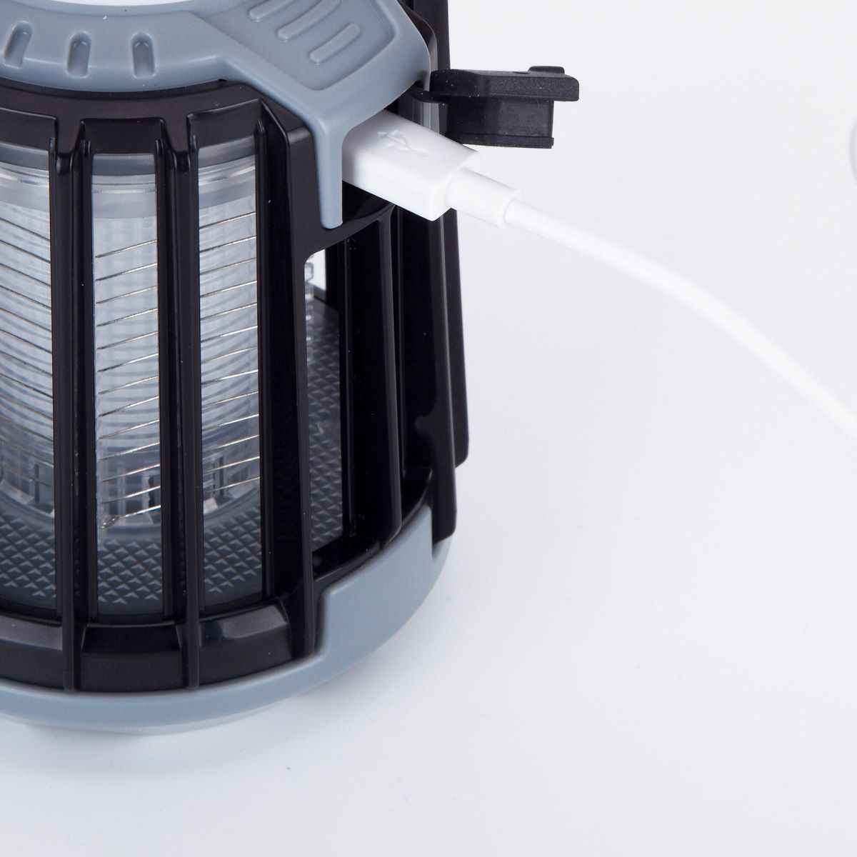 Lámpara UV antimosquitos Jata MIB9N de Decathlon