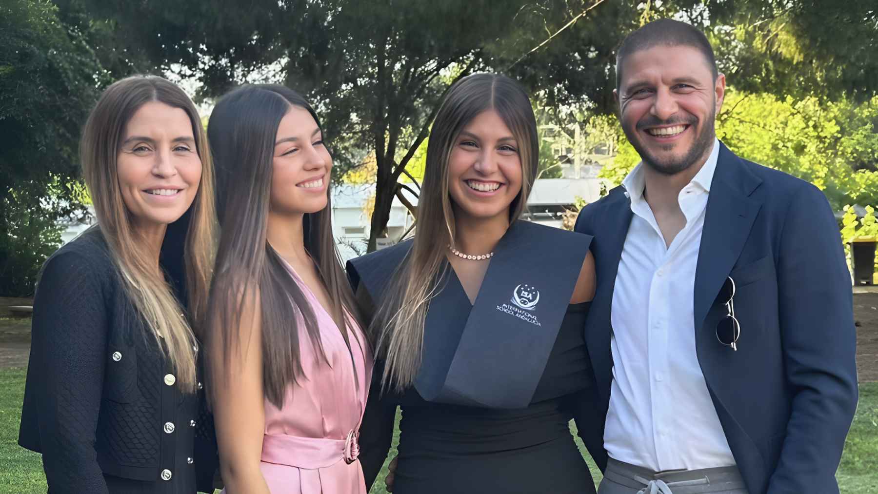 Joaquín y Susana en la graduación de su hija Daniela | Instagram