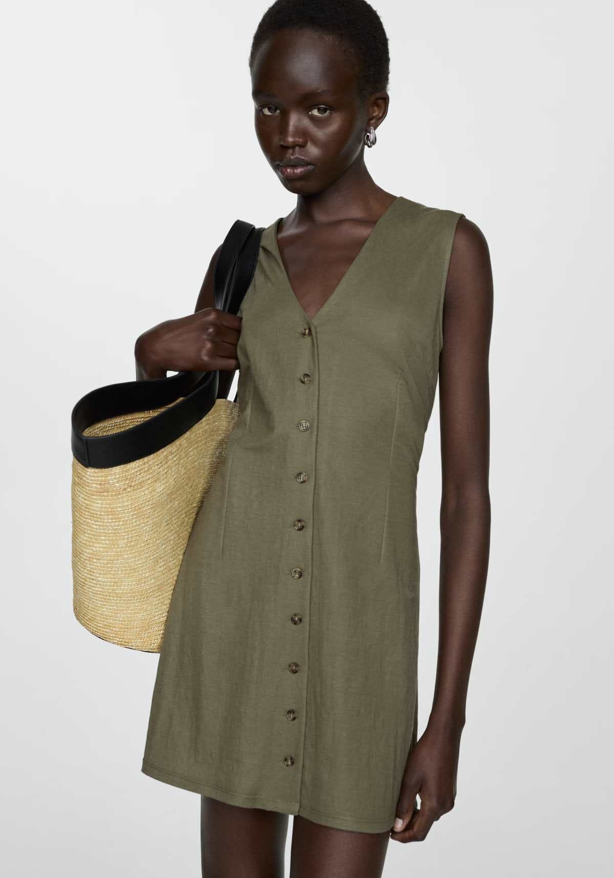 Vestido corto botones de Mango