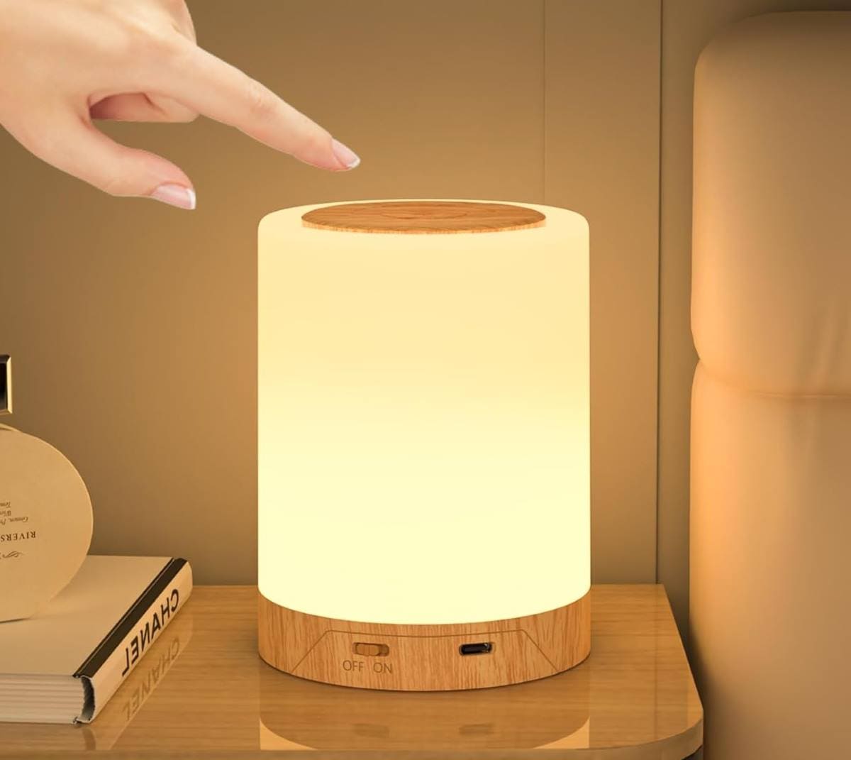 TRUMPETS Lámpara de Mesa LED Control Táctil RGB y Blanco Cálido USB Recargable de Amazon