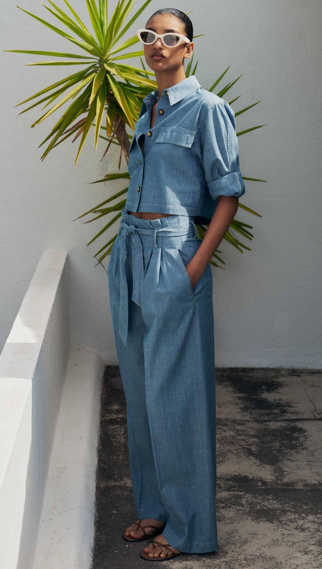 Conjunto camisa y pantalón ancho de Zara