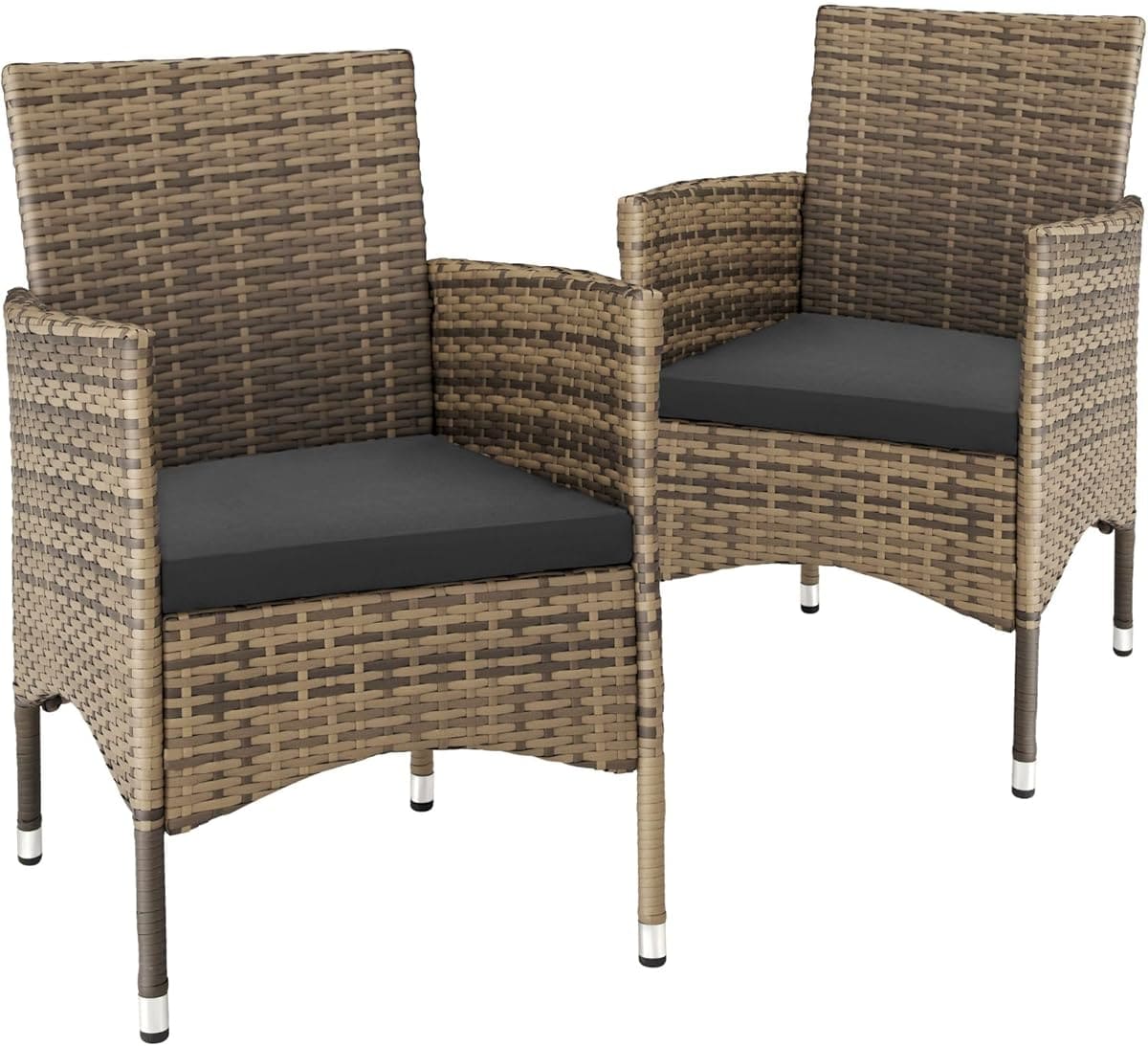 El set de dos sillones en ratán y acero de exterior de Amazon