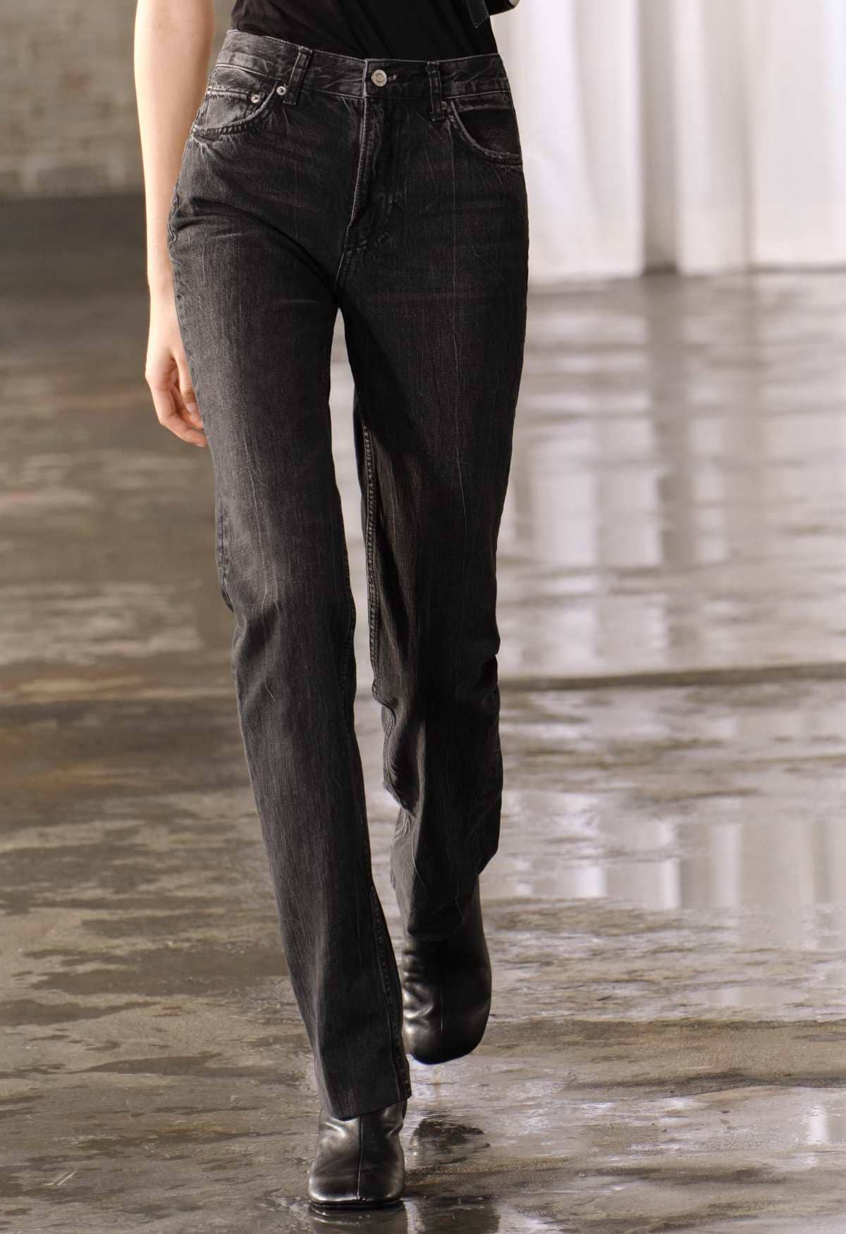 Jeans zw collection bootcut tiro alto de Zara