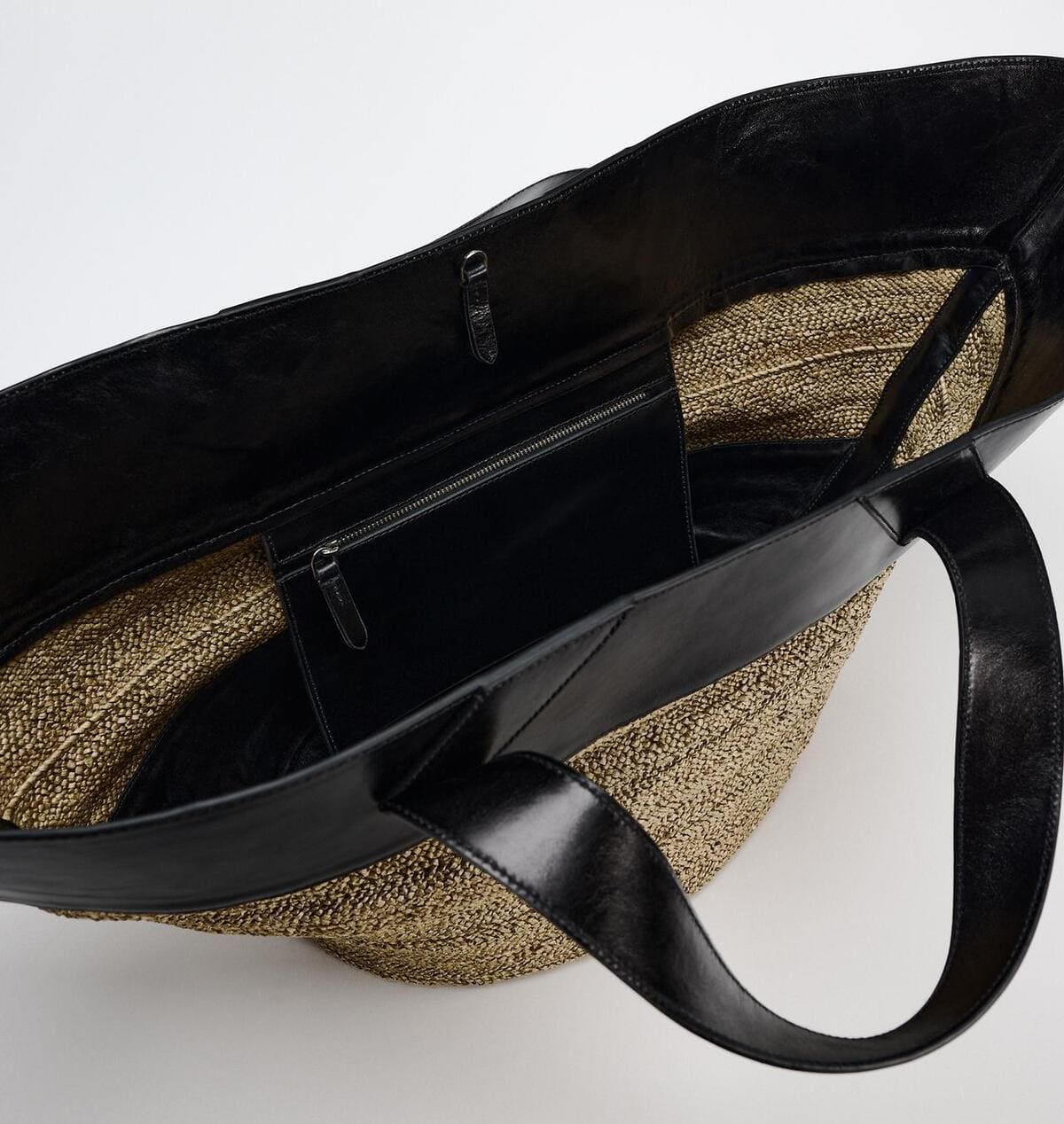 El nuevo bolso maxi capazo de Zara