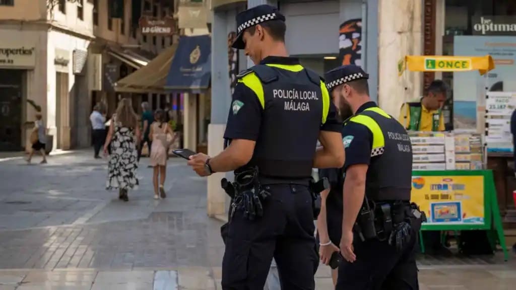 Policías locales en Málaga