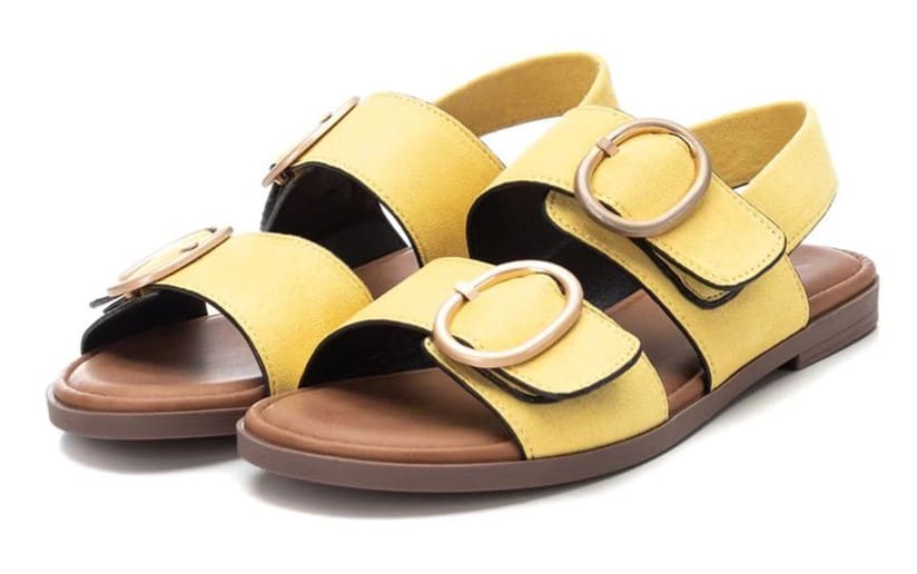 Sandalias planas con tiras ajustables y cierre elástico Xti