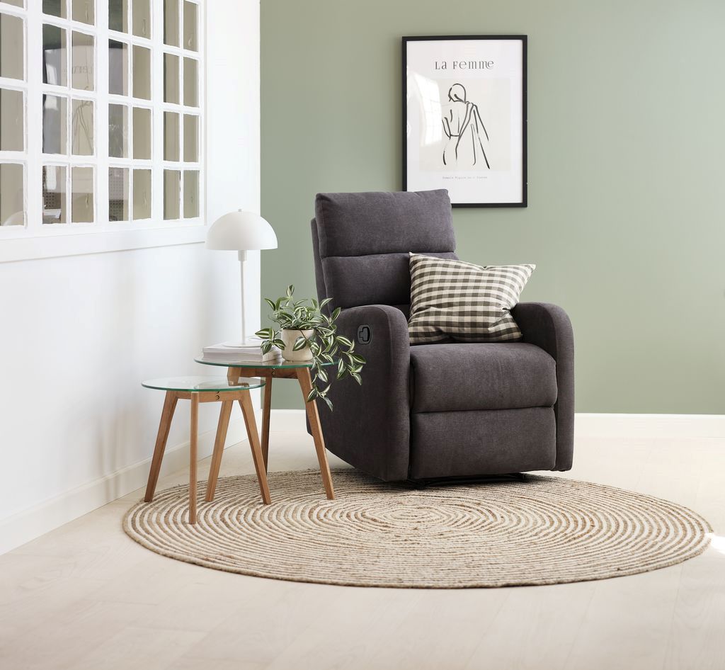 Sillón reclinable con reposapies modelo NAKSKOV de Jysk