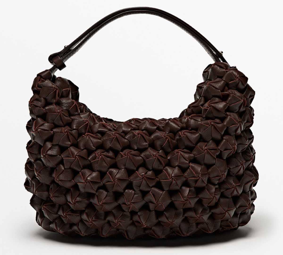 Bolso mediano piel trenzada limited edition de Massimo Dutti