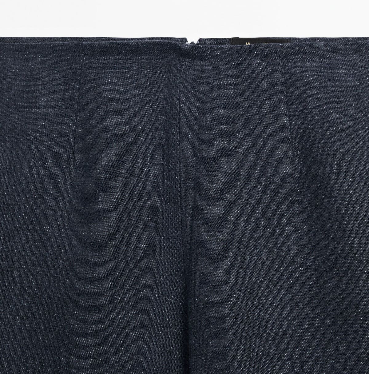 El pantalón Barrel conjunto 100% de lino de Massimo Dutti