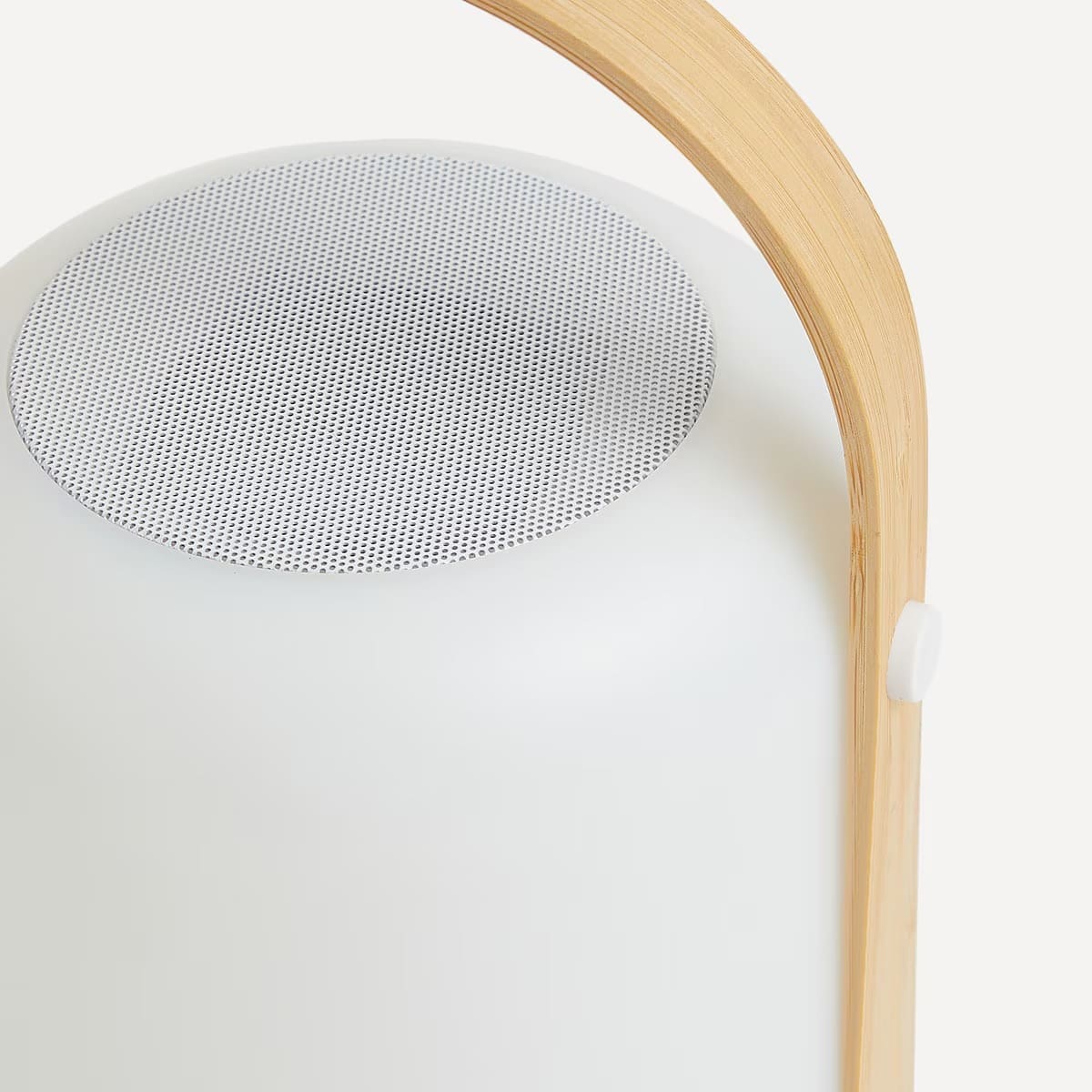 El farol y altavoz portátil con Bluetooth Speaker Fred de El Corte Inglés