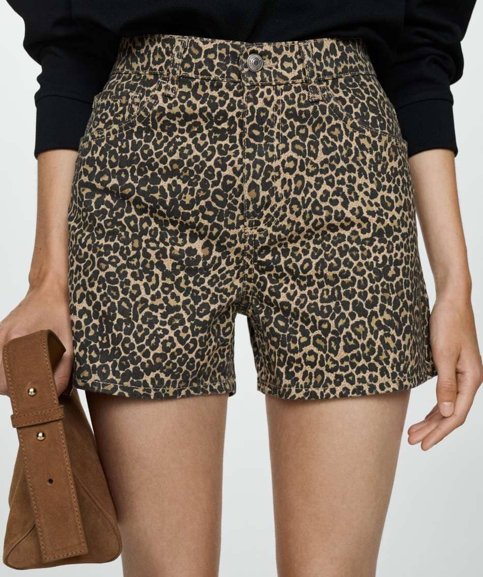 Shorts rectos leopardo de Mango