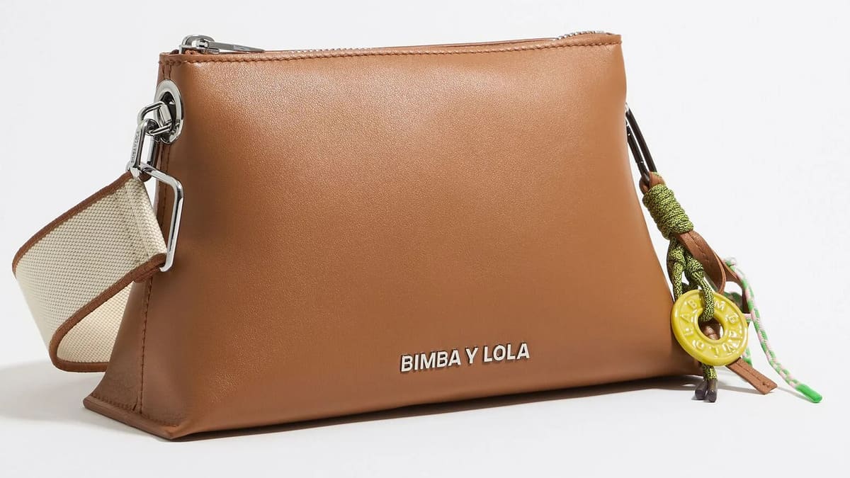 El bolso trapecio pequeño de piel miel de Bimba y Lola