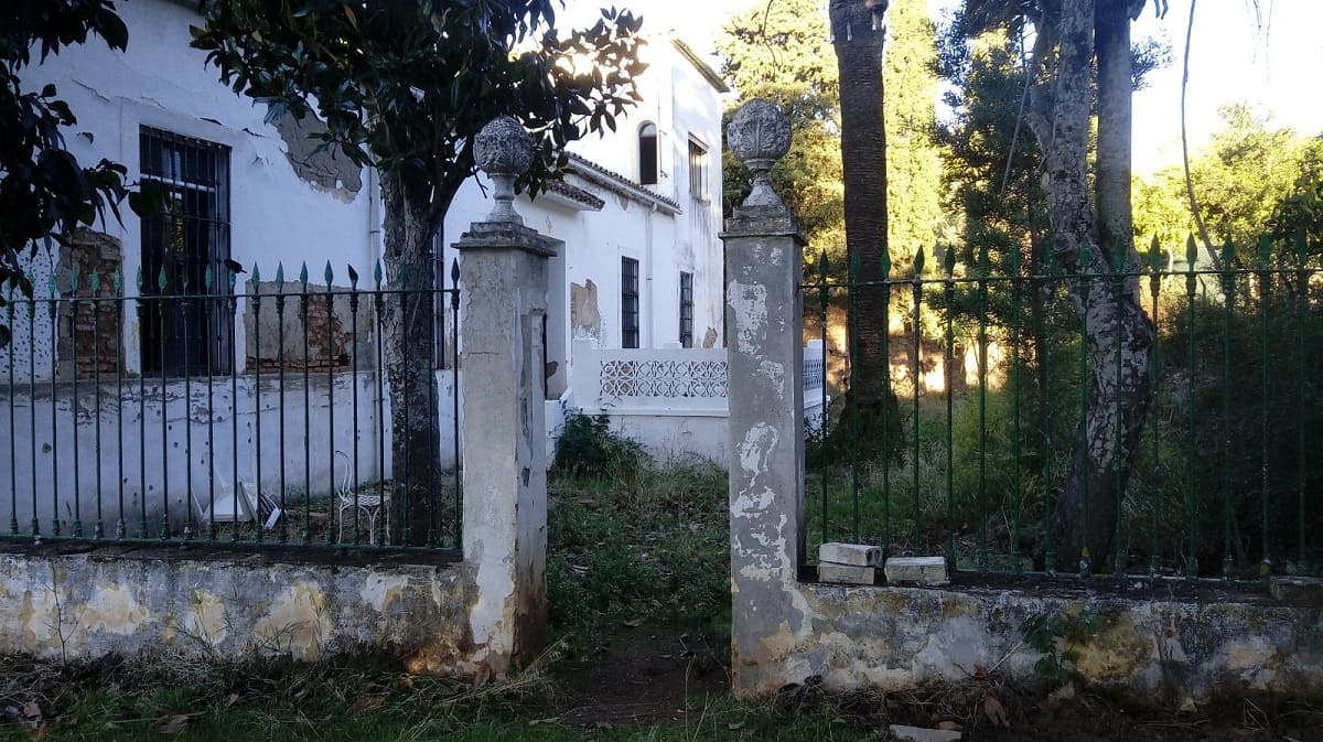 El tramo tiene una longitud aproximada de 1.115 metros