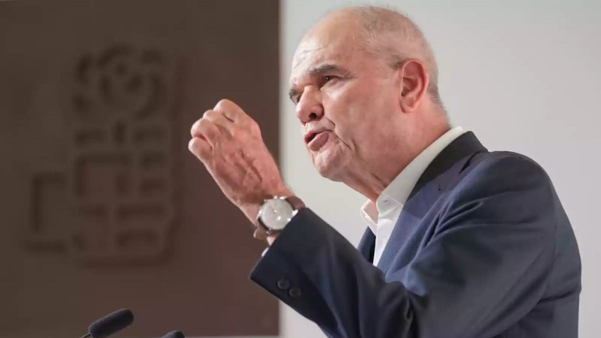 El expresidente de la Junta de Andalucía ha cargado duramente contra el PP