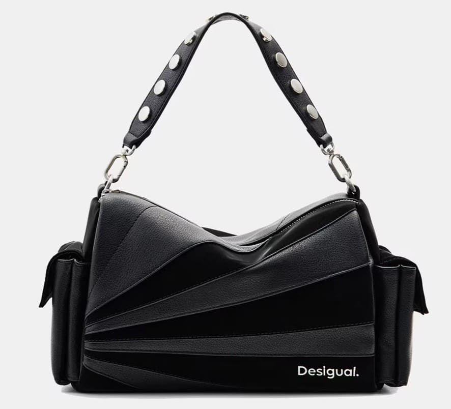 Bolso de mano mediano con parches y texturas