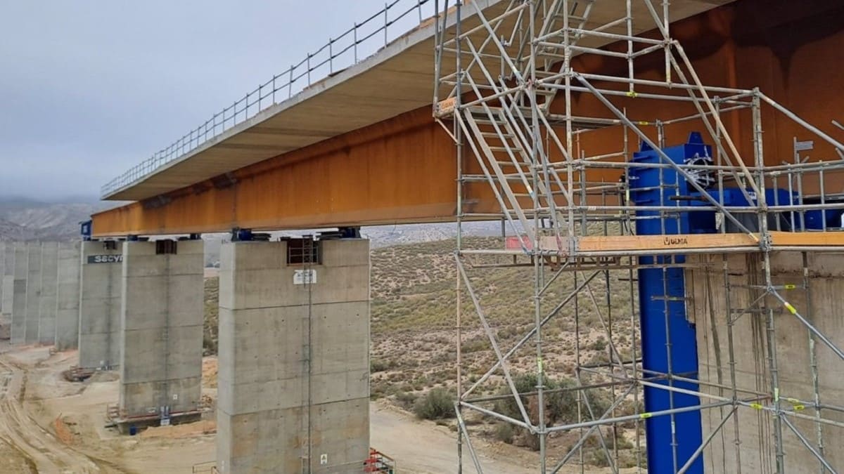 Obras del AVE en Almería