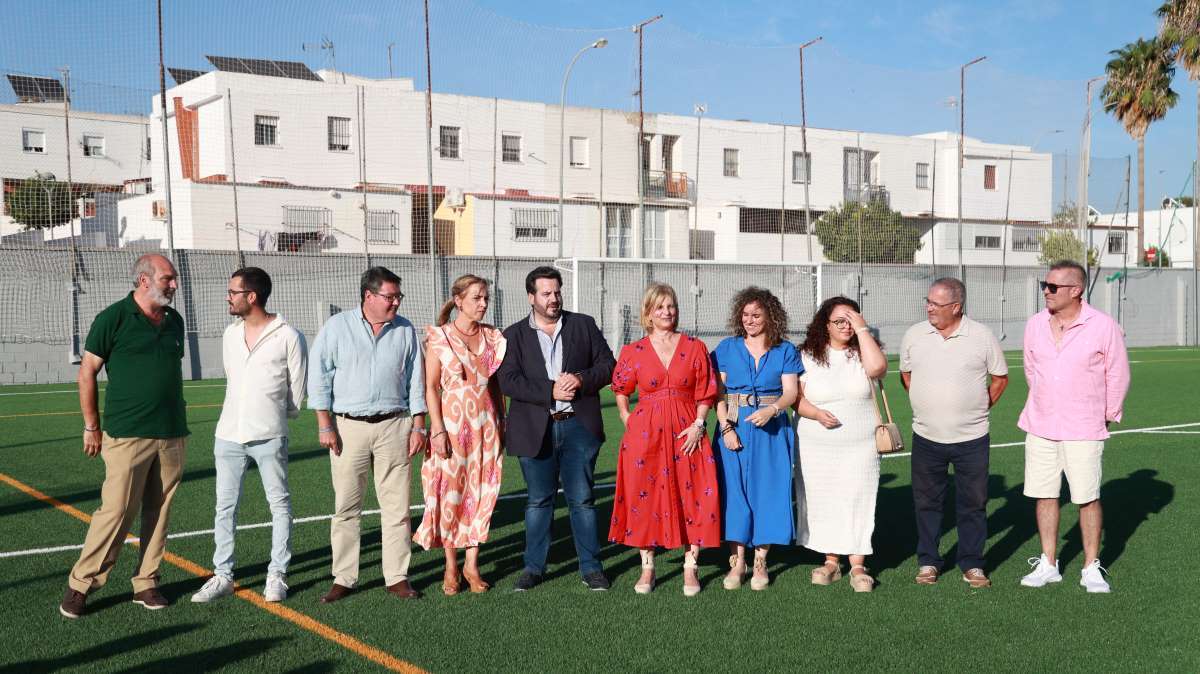 Inauguración del campo de césped artificial de Estella del Marqués | Cristo García