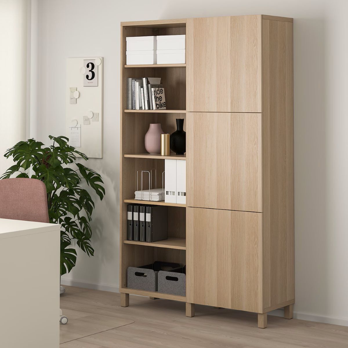 Mueble de salón con estantería de la serie BESTÅ de Ikea