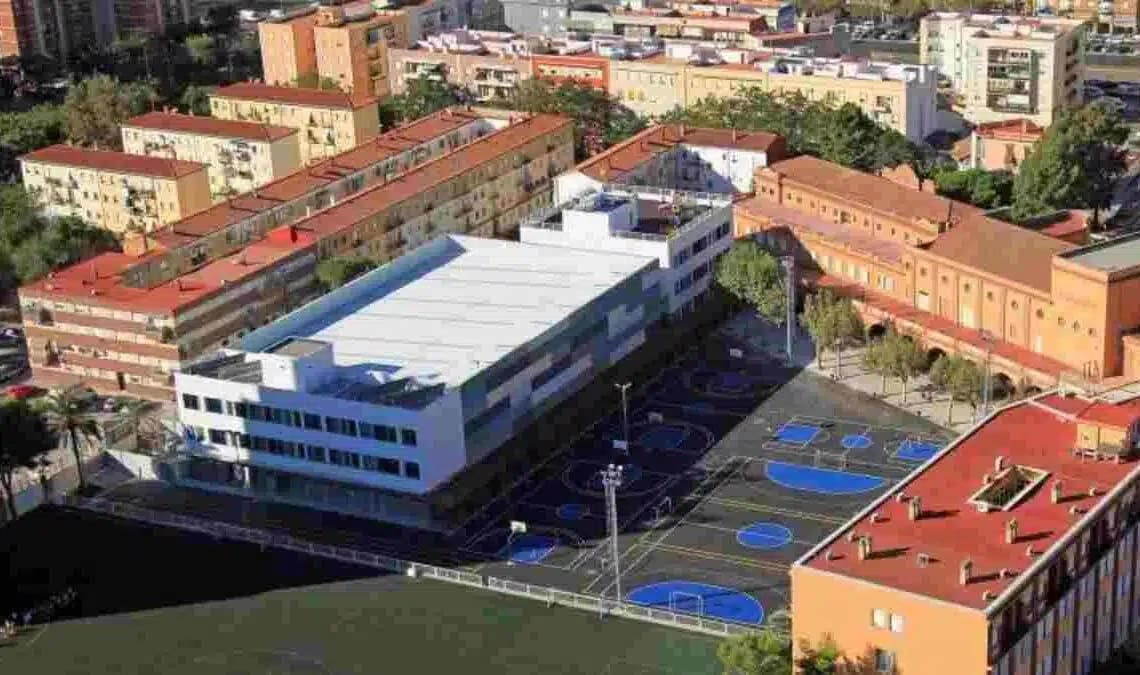 Imagen aérea de una Escuela Salesiana en Andalucía