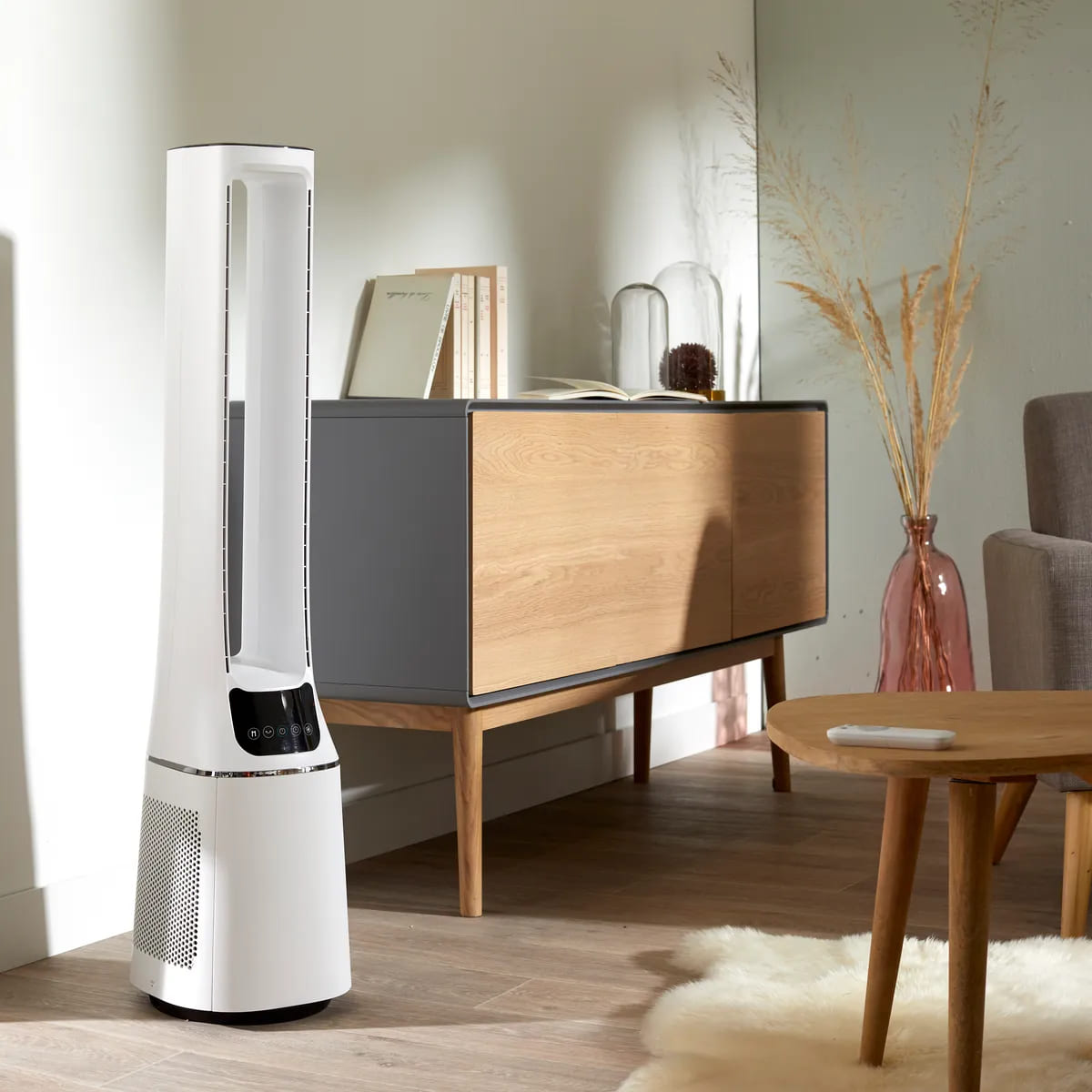 El ventilador sin aspas EQUATION Pure Fan Tower de 33 W de Leroy Merlin