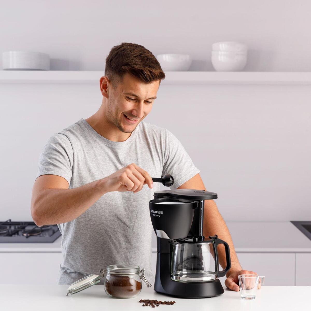 La cafetera de goteo Taurus Verona 12 en Carrefour