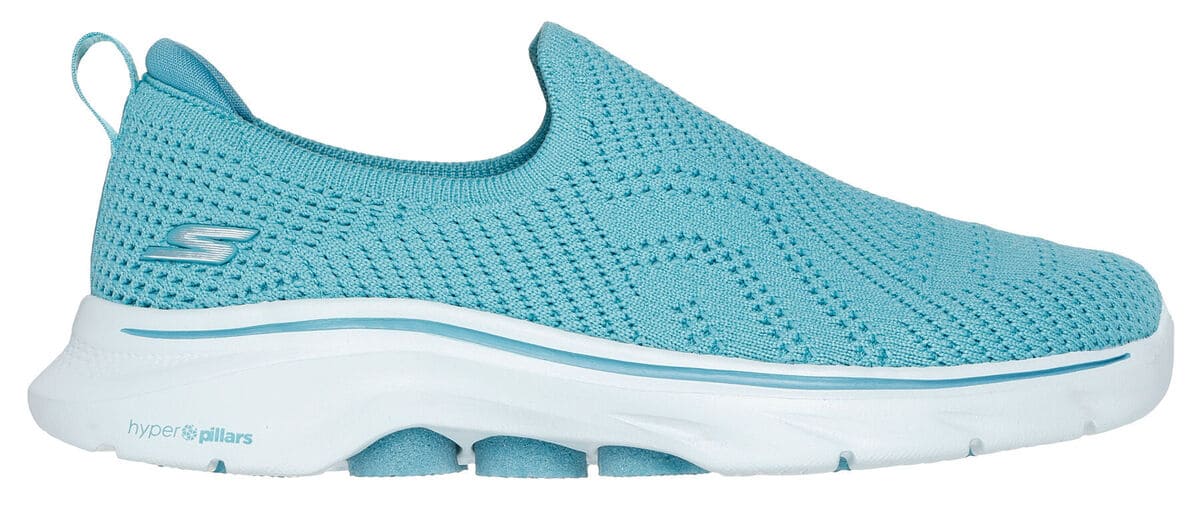 Las nuevas zapatillas Go Walk 7 - Amina de Skechers