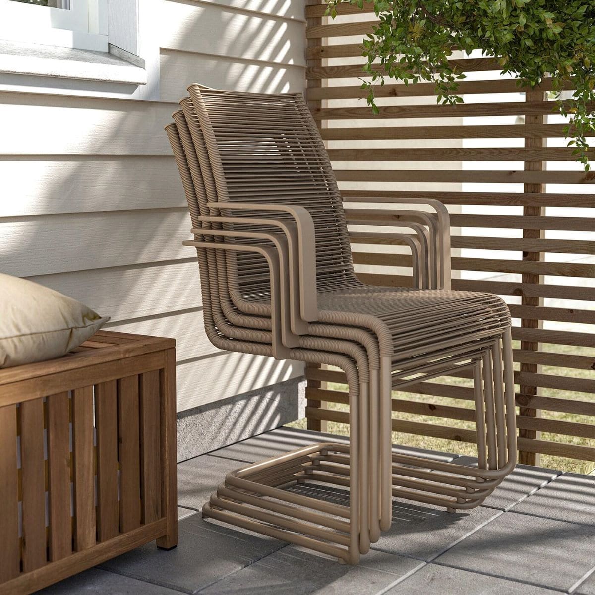 Silla con reposabrazos de exterior VÄSMAN