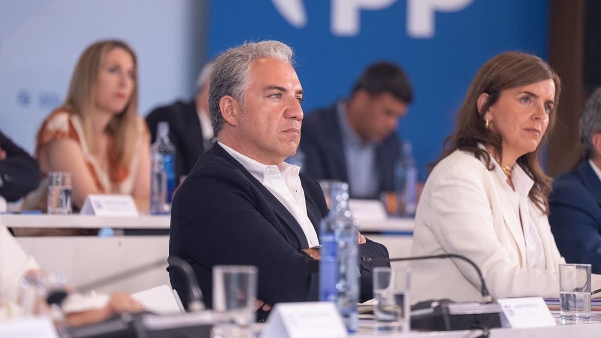 Elías Bendodo ha arremetido duramente contra Pedro Sánchez