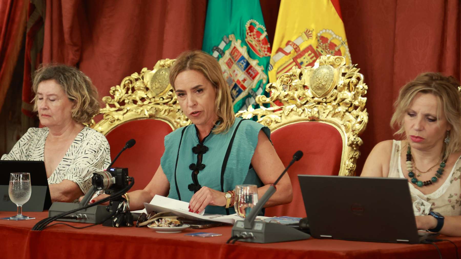 Almudena Martínez durante el Pleno para aprobar el Plan Cádiz Marcha | Cristo García