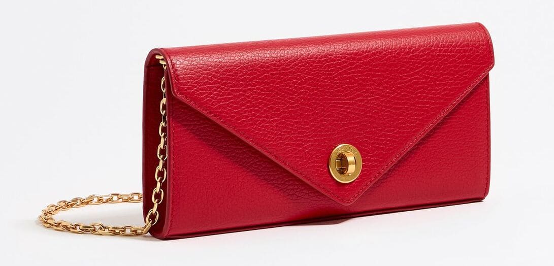 El bolso solapa mini de piel rojo de Bimba y Lola