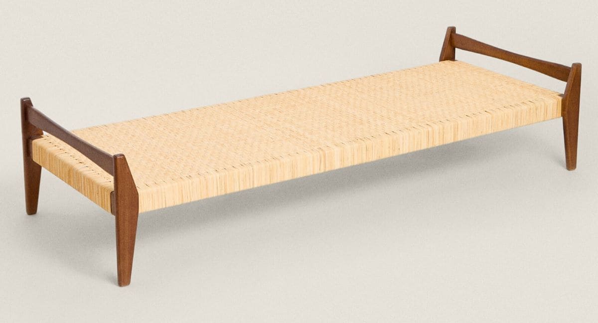 Day Bed de madera y ratán